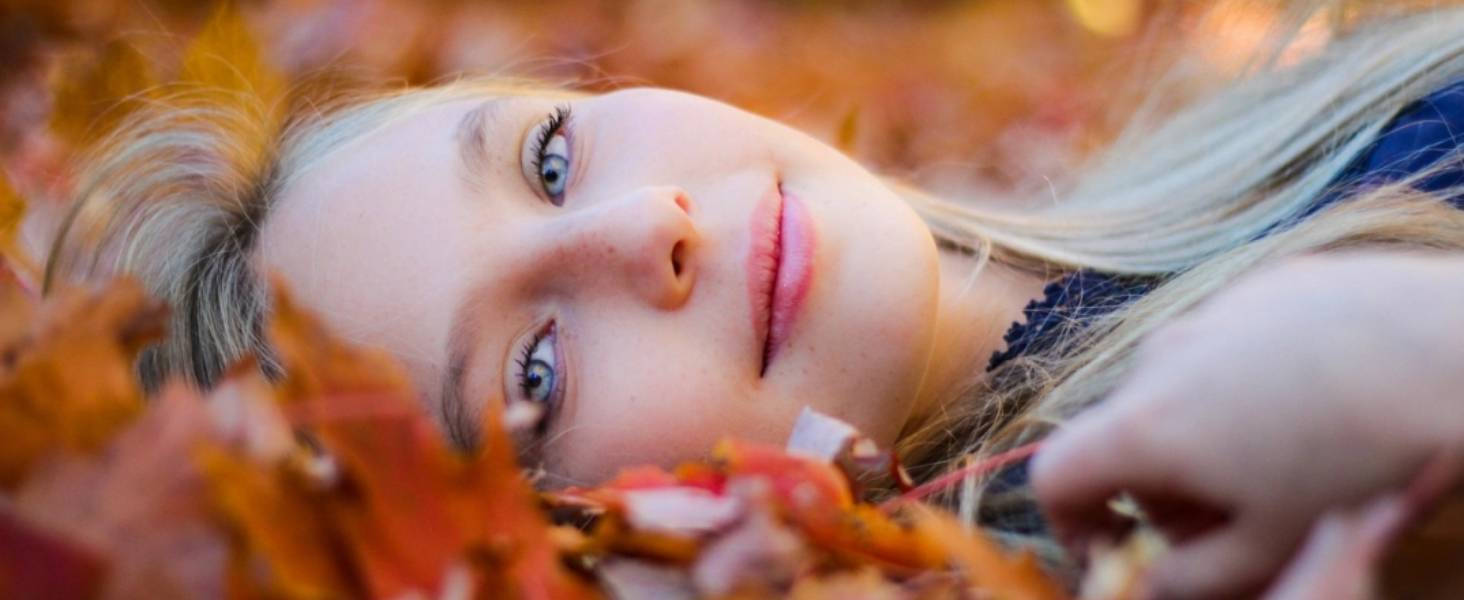 Ποιες οι αλλαγές στην beauty routine σου που απαιτεί το φθινόπωρο