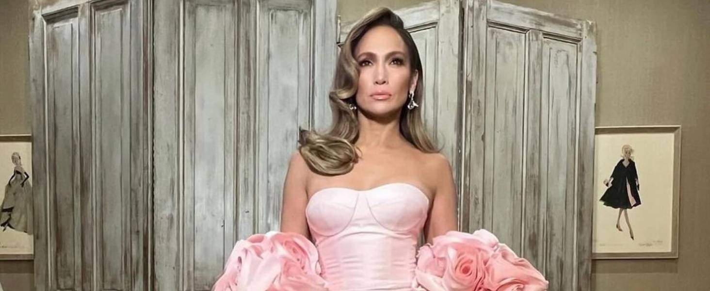 Πώς θα αντιγράψεις το makeup look της Jennifer Lopez στις Χρυσές Σφαίρες